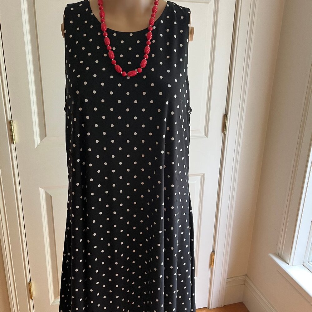 Polka dot Anne KLein dress size 12.